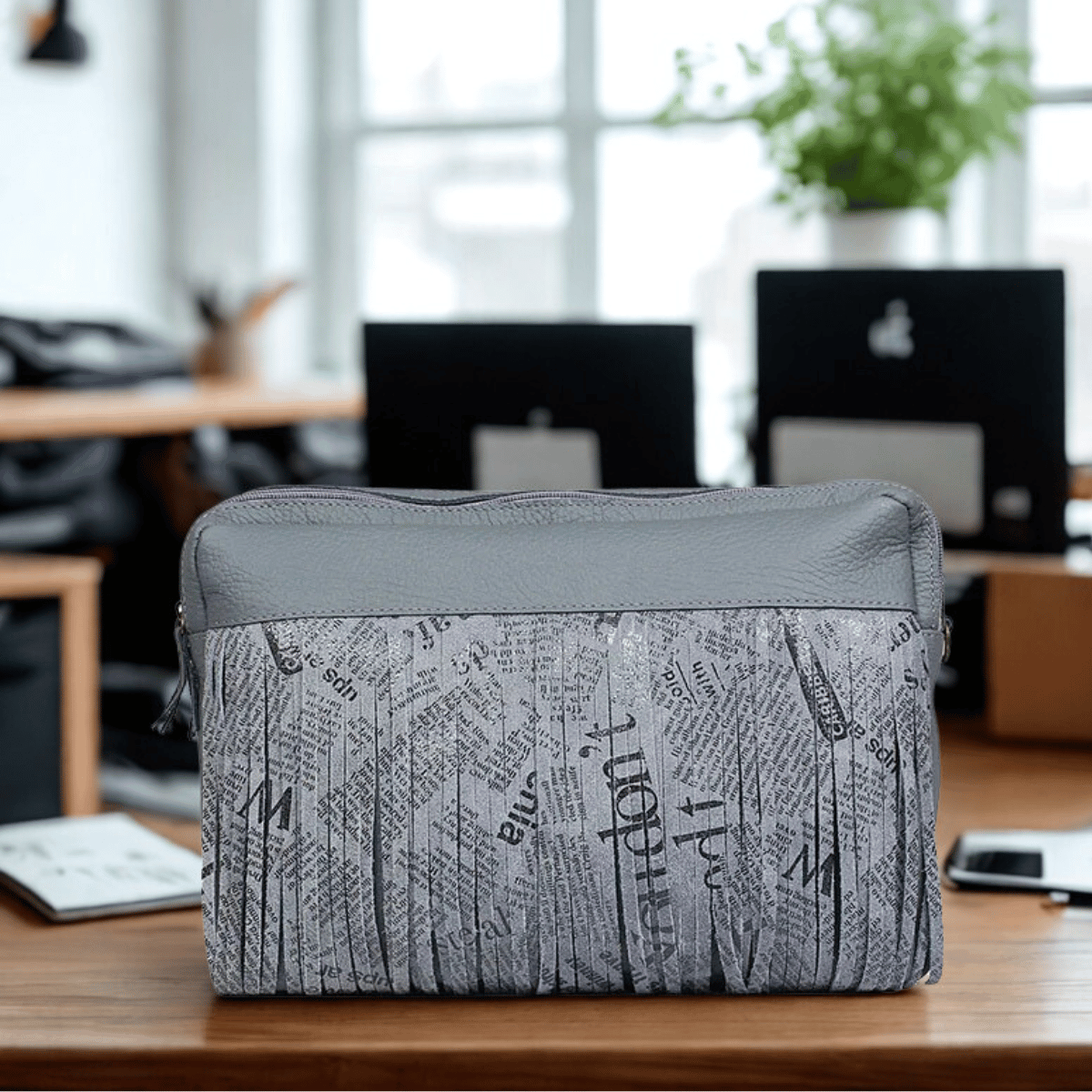 torebka skórzana w stylu boho 00-17-0202-E15-19115.jpg