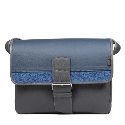 torba skórzana Student na ramię listonoszka granatowo-niebieska 00-321-0203-E15-441110 (1).jpg