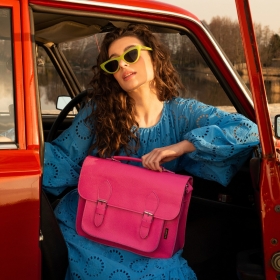 Kto już czeka na pierwsze ciepłe dni? ☀️🌸

Na lżejsze stylizacje, dłuższe spacery i kolory, które od razu poprawiają nastrój… 🤍

Torebki od Słonia Torbalskiego w tych przepięknych odcieniach aż proszą się o wiosnę - subtelne pastele, świeże beże, energetyczne kolory, które dodają charakteru każdej stylizacji. 🐘✨

Dajcie znać w komentarzu - jesteście team „jeszcze chwila zimy” czy „poproszę słońce już teraz”? 🌷

#SłońTorbalski #CzekamyNaWiosnę #KoloroweDodatki #TorebkaNaSezon #WiosennaStylizacja 🌸