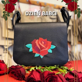 Szukasz pomysłu na prezent na Dzień Babci? 🎁💐
.
Coś wyjątkowego, takiego jak Ona.
Torebka z haftem róży od Słonia Torbalskiego to połączenie elegancji, ręcznego detalu i ponadczasowego stylu 🌹
.
Subtelna, piękna i stworzona z myślą o kimś naprawdę wyjątkowym 💕
#SłońTorbalski 
.
#galanteriaskórzana #skóranaturalna #bag #dzieńbabci